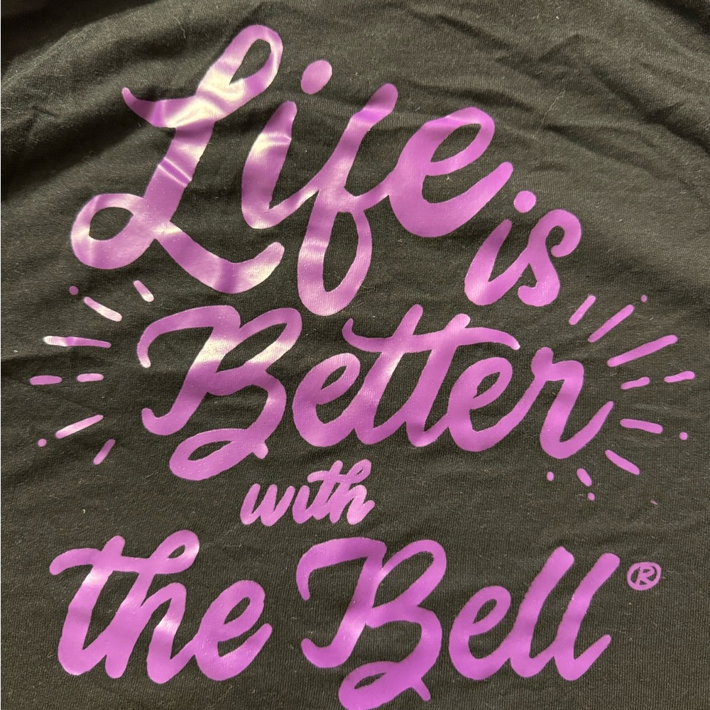 Taco Bell- Women Size L Cotton Blend Life is Better at the Bell Novelty T-Shirt
